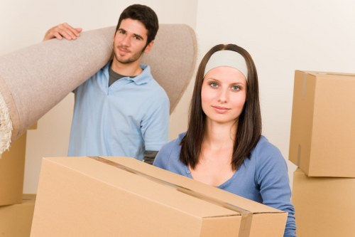 Packing and loading service for a St Jamess home relocation